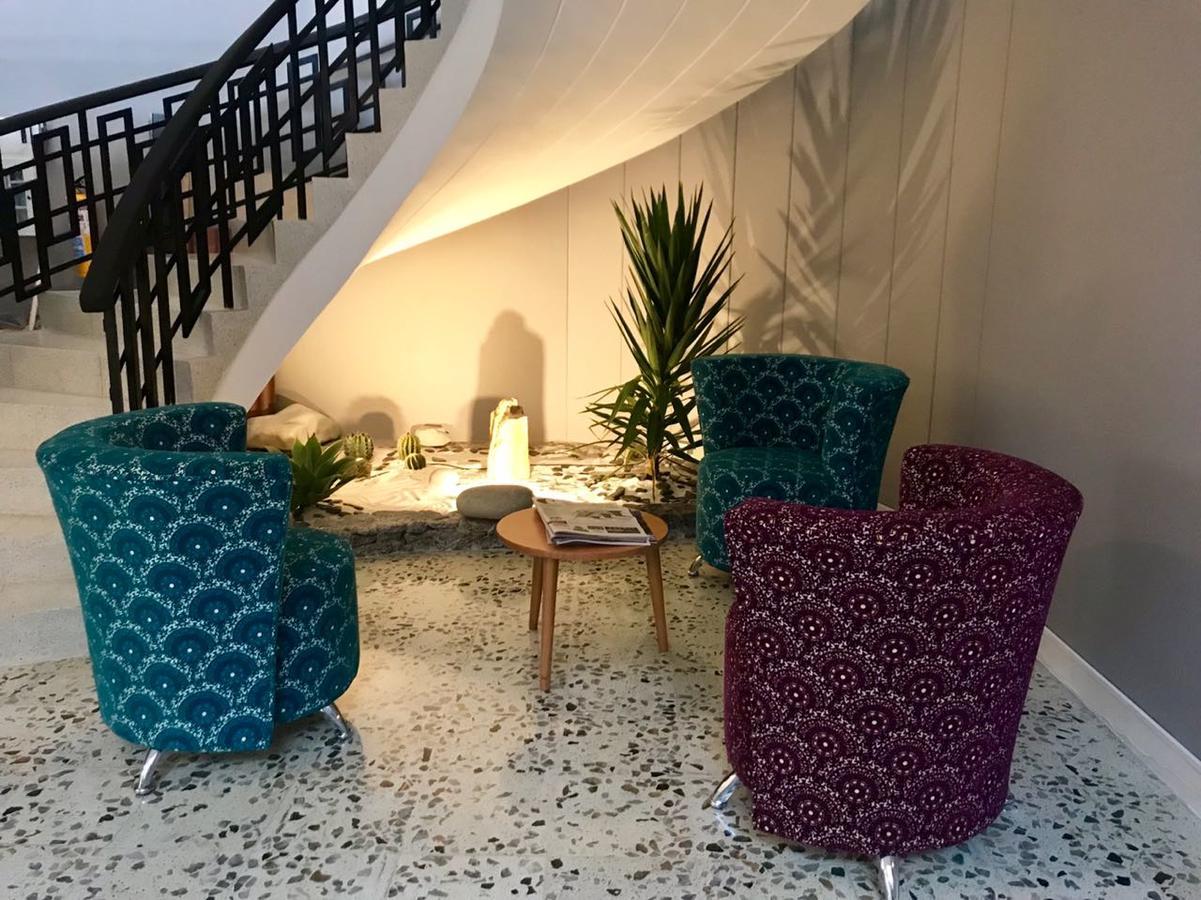 Hotel Poma Rosa ميديلين المظهر الخارجي الصورة
