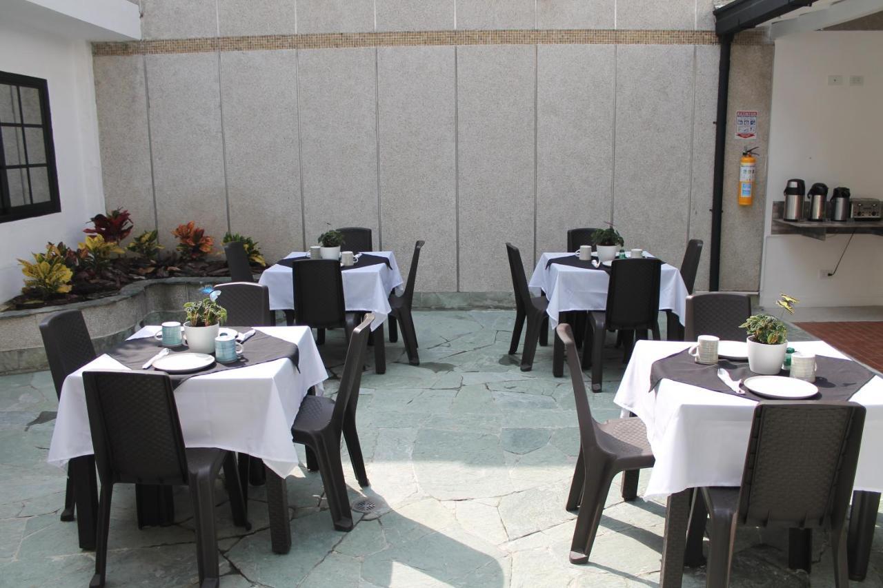 Hotel Poma Rosa ميديلين المظهر الخارجي الصورة